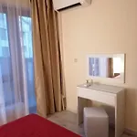 By The Waves Luxury Apartment *
