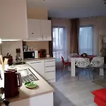 Apartment By The Waves Luxury Warna